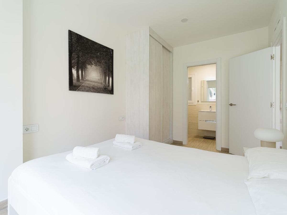 Homeforguest Apartamento Con Terraza Y Parking En Las Canteras Las Palmas de Gran Canárias Exterior foto