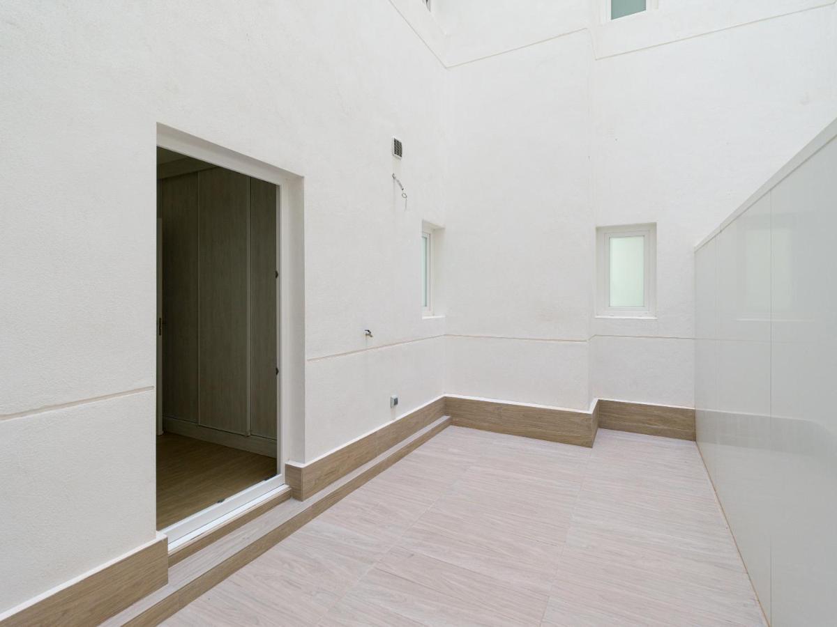 Homeforguest Apartamento Con Terraza Y Parking En Las Canteras Las Palmas de Gran Canárias Exterior foto